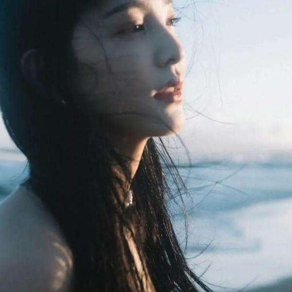 艾莉莎与玛榭拉